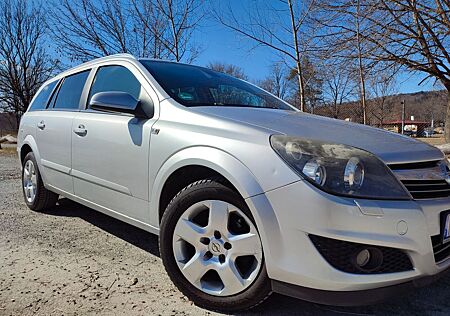 Opel Astra Caravan 1.8 ECOTEC Edition