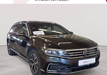 VW Passat Variant Volkswagen Hybrid GTE PANO MATRIX
