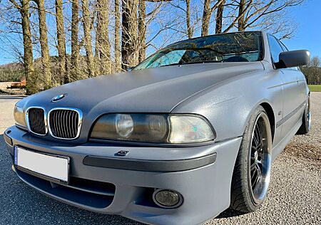 BMW 540i Auto
