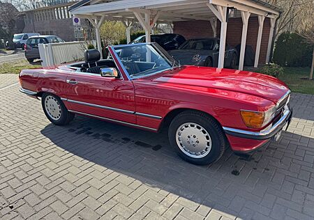Mercedes-Benz SL 300