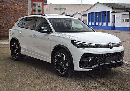 VW Tiguan Volkswagen 1.5 eTSI DSG R-Line *LEDER*PANO*HEAD-UP*