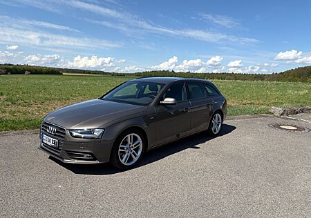 Audi A4 S-Line Avant