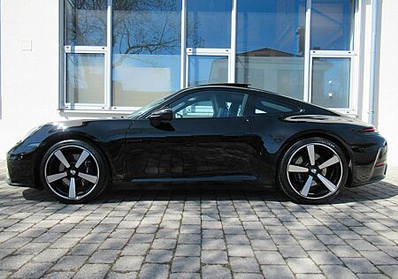 Porsche 992 NEW SPORTABGAS CHRONO PANO ACC®18W+BELÜF+KEY