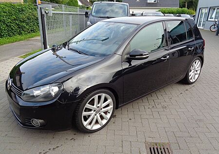 VW Golf Volkswagen 1.4 TSI 90 kW Highline Highline