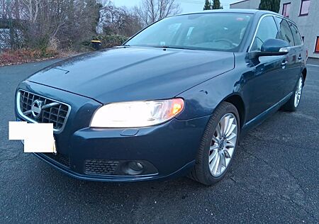 Volvo V70 D5, Momentum*Scheckheft*Leder*