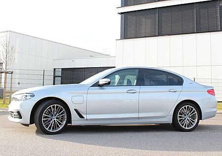 BMW 530e - iPerformance Limousine - Sport Line