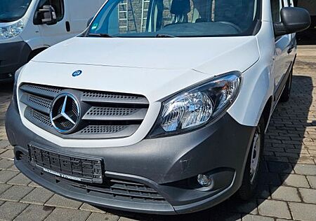 Mercedes-Benz Citan Tourer.