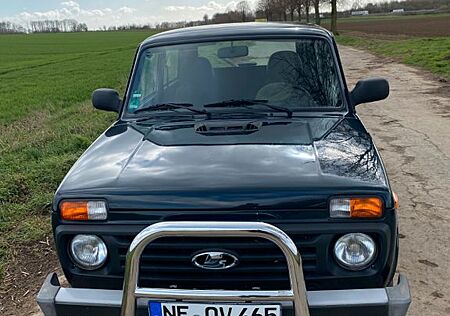 Lada Niva Urban 4x4 Urban