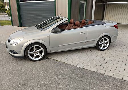Opel Astra 1.8 ECOTEC Cosmo Cosmo