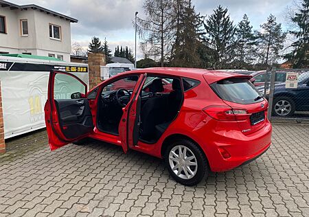 Ford Fiesta Cool & Connect - Automatik - nur 8711 Km