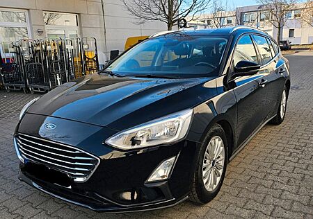 Ford Focus *TÜV NEU*ALUFELGEN*BLUETOOTH*