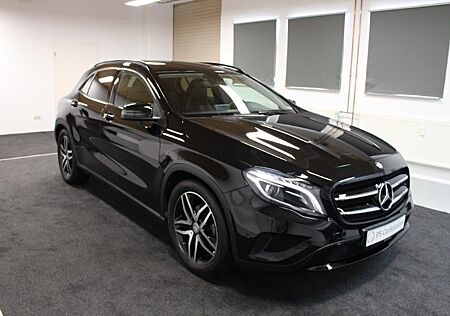 Mercedes-Benz GLA 200 Urban Automatik, Navi, Klima, Bi-Xenon,