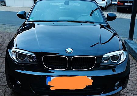 BMW 120i Cabrio - wenig Km, Leder, Xenon, Navi Pro