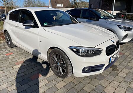 BMW 120i Sport Line Sport Line