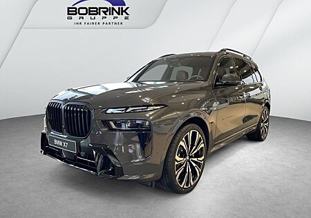 BMW X7 xDrive40d M Sport Pro Soft-Close AHK Pano HK