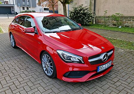 Mercedes-Benz CLA 180 Shooting Brake AMG Line 7G