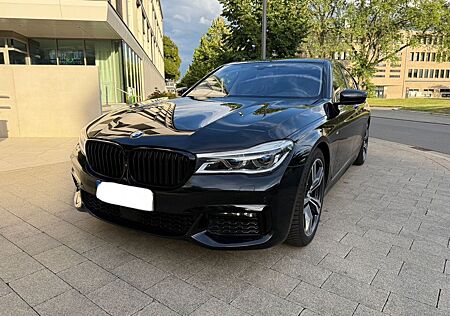 BMW 730d xDrive M-Sportpaket Individual B&W