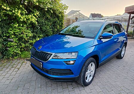 Skoda Karoq 1.5l TSI STYLE *AHK*
