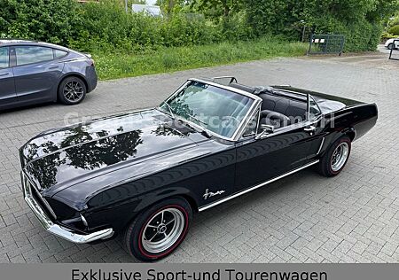 Ford Mustang -Cabrio
