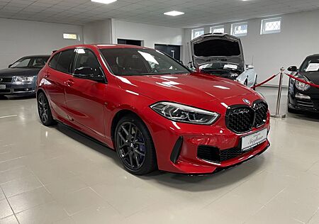 BMW M135 i xDrive Performance/Deutsch/ Scheckheft
