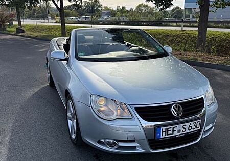 VW Eos Volkswagen 2.0 FSI Cabrio | Leder | Klima