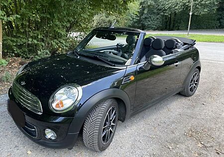 Mini Cooper D Cabrio Cooper/R57