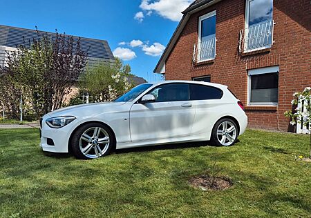 BMW 116d EfficientDynamics Edit. Sport Line Spor...