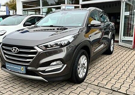 Hyundai Tucson blue Classic 2WD