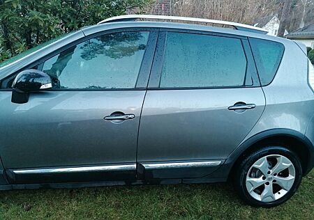 Renault Scenic BoseEditionENERGY1.2TCe 130 Start & S...