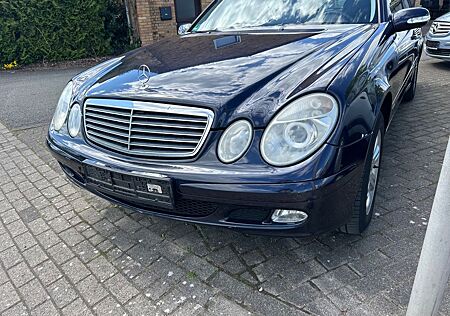 Mercedes-Benz E 220 E -Klasse Lim. CDI-Navi-Schiebedach