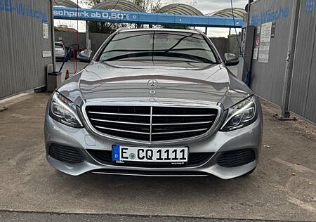 Mercedes-Benz C 220 d 4MATIC T AVANTGARDE Autom. AVANTGARDE
