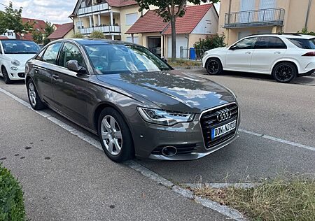 Audi A6 3.0 TDI quattro S tronic - vollausgestattet
