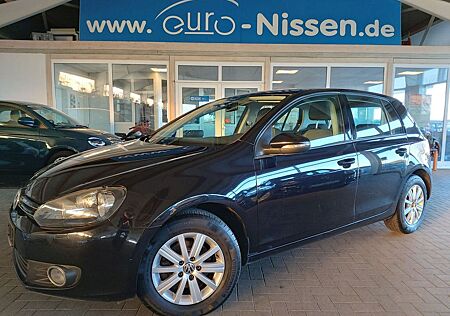 VW Golf Volkswagen 1,6 TDI Comfortline AHK Tempomat Winterpak