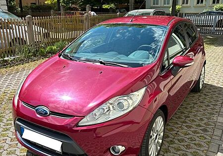 Ford Fiesta Titanium 1,25 60kW - 1. Hand - wenig km
