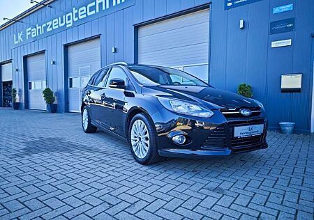 Ford Focus Turnier Titanium Navi Automatik Tüv Neu