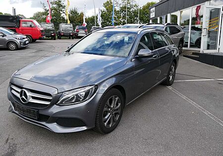 Mercedes-Benz C 200 T 4Matic 9G-TRONIC Avantgarde AHK Standhei