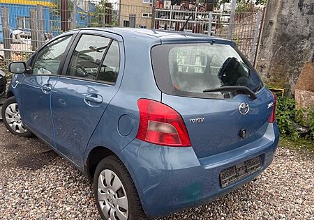 Toyota Yaris 1.3 TÜV KLIMA