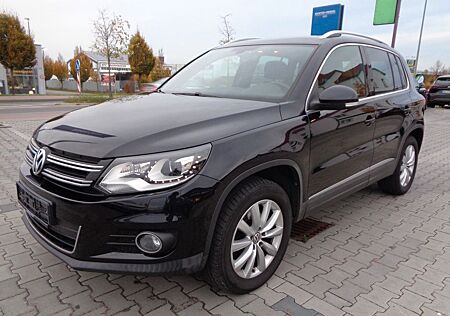 VW Tiguan Volkswagen Sport & Style BMT°Panorama°Bi-Xenon°Pdc°