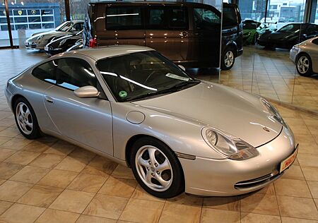 Porsche 996 C2 Coupe *Sammler+Scheckheft+org. KM*