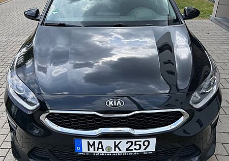 Kia Cee'd / Ceed 1.0 T-GDI 88kW Edition 7 Edition