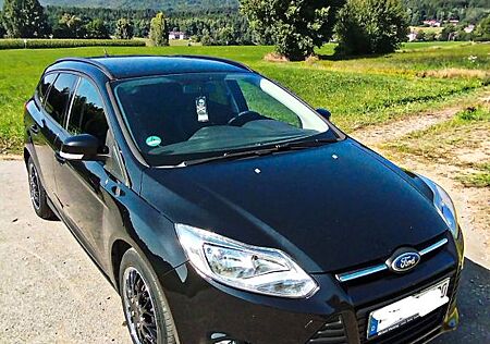 Ford Focus 1,0 EcoBoost 92kW Trend Turnier Trend