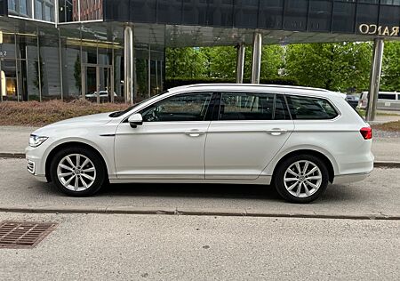 VW Passat Variant Volkswagen 1.4 TSI DSG GTE Variant GTE