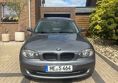 BMW 116i | 5-Türer | Apple CarPlay | TÜV neu