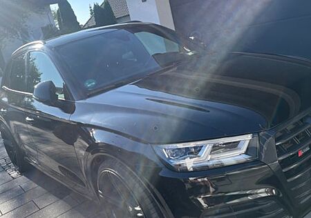 Audi SQ5 3.0 TFSI - Komplett in Schwarz - 22 Zoll