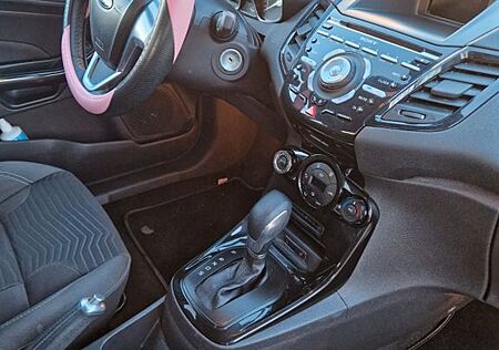 Ford Fiesta 1,0 EcoBoost 74kW Titanium PowerShift...