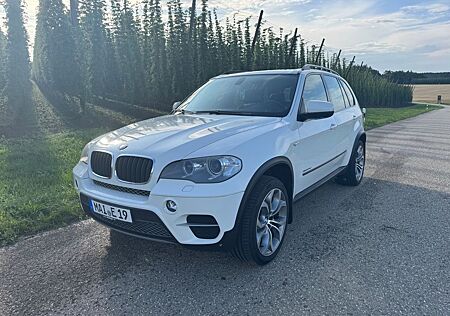 BMW X5 xDrive30d Sportpaket Facelift Service Neu