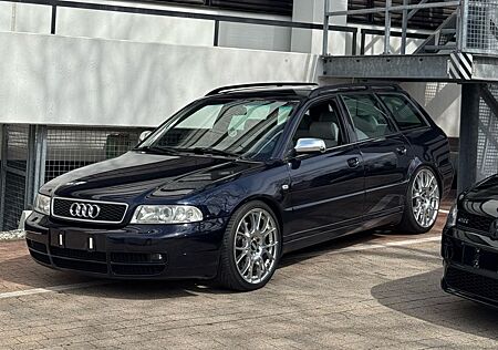 Audi S4 2.7 quattro Scheckheftgepflegt, TÜV 05/27