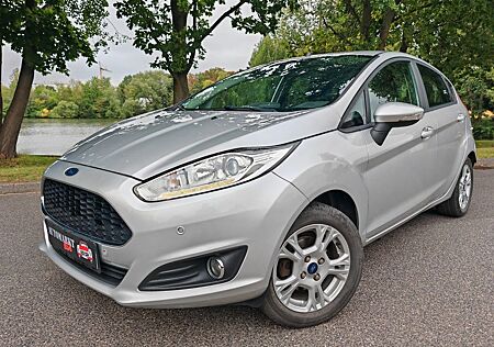 Ford Fiesta 5 TÜREN/NAVI/KLIMA/SITZHZNG/TOP ZUSTAND