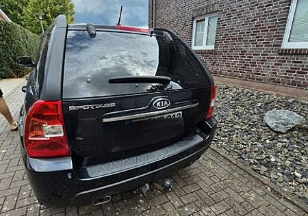 Kia Sportage 2.0 CVVT 2WD Attract Attract