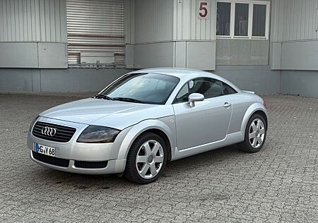 Audi TT Coupe 1.8T 132 kW -